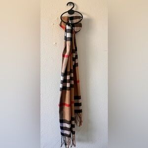 Cashmere Classic Checkered Scarf